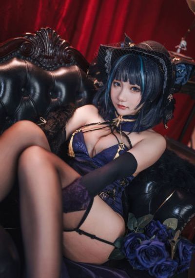 清冷美人被c哭着爬走回来挺进H_BT磁力天堂在线观看高清