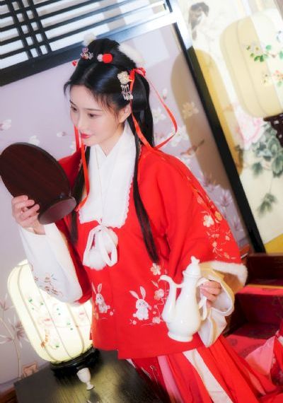 动漫美女被虐_BD英语超清在线观看