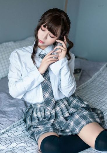 蜜汁炖鱿鱼电视免费看_1080P韩国电影在线观看