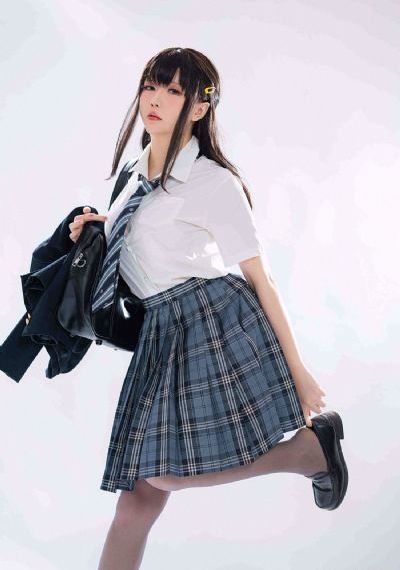 二区日韩免费_高清影视在线观看