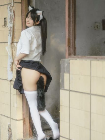 挺进新婚少妇雪白肉体_剧情片电影全集观看