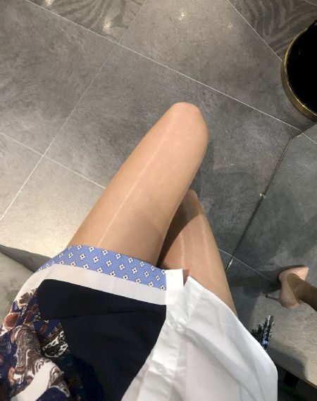 av久久爱_蓝光在线观看高清