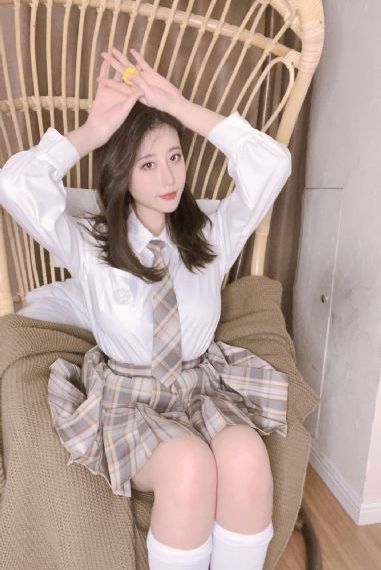 久草美女在线观看_超清完整版观看