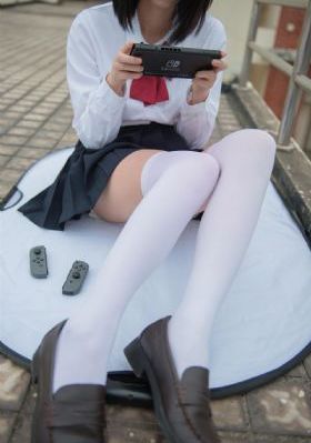 亚洲中文一区二区二区_蓝光免费在线播放